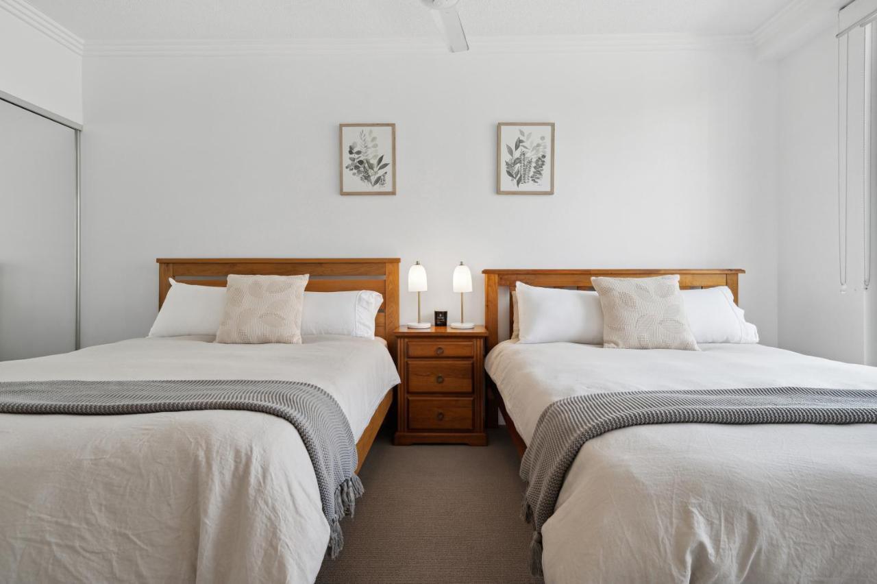 Apartment Luxury Varsity-robina-bond