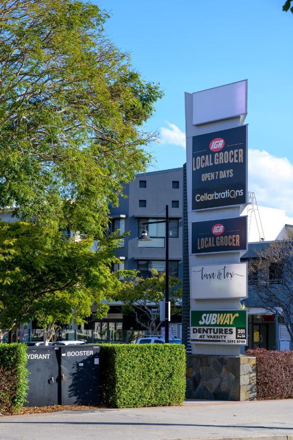 Apartment Luxury Varsity-robina-bond *