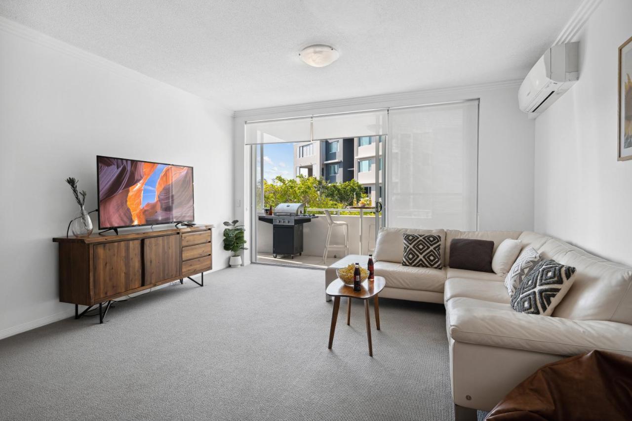 Apartment Luxury Varsity-robina-bond